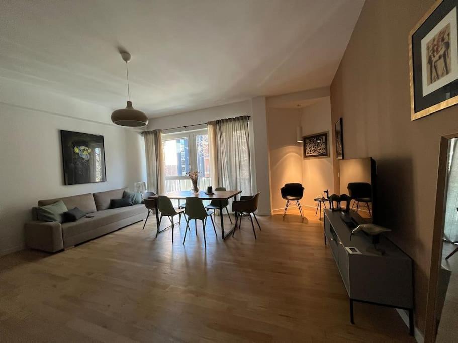 Appartement Lml Housing The Place To Be In *